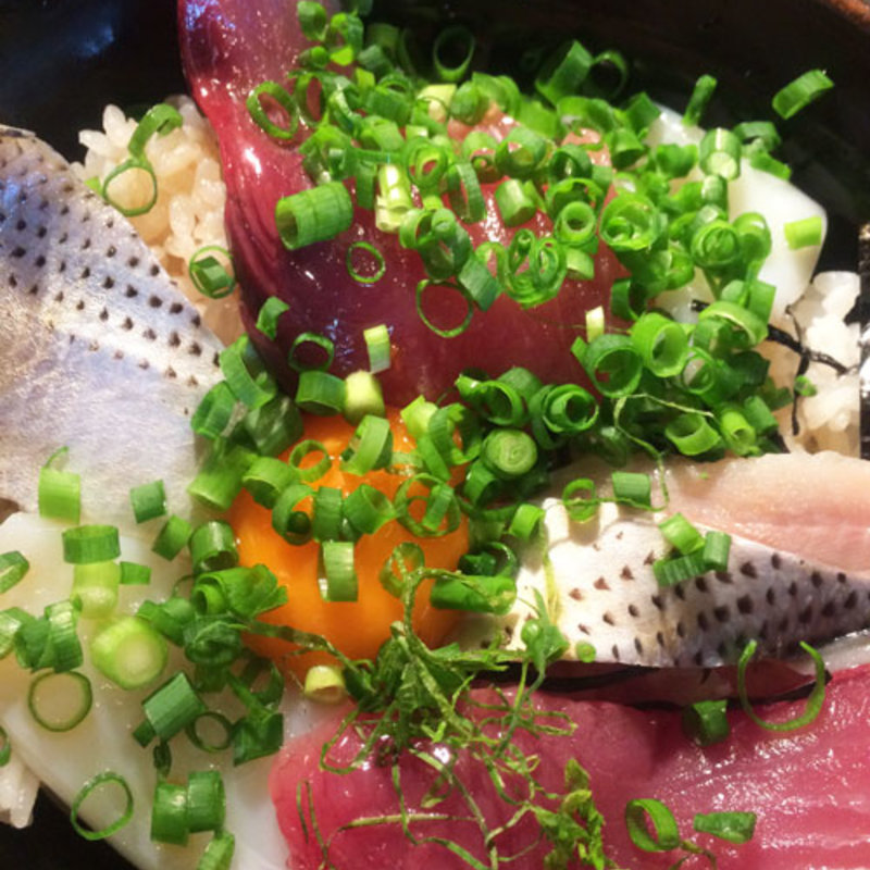 漁師丼(魚武酒場)