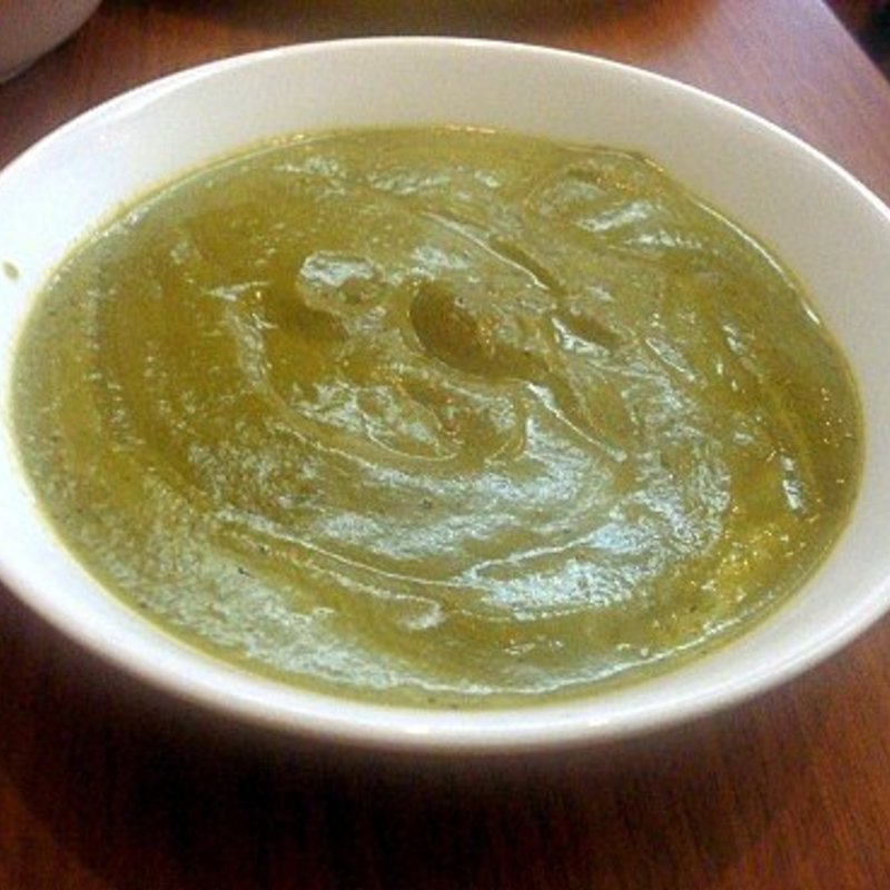 ほうれん草マッシュルームカレー(インド＆ネパール料理 ミラン)