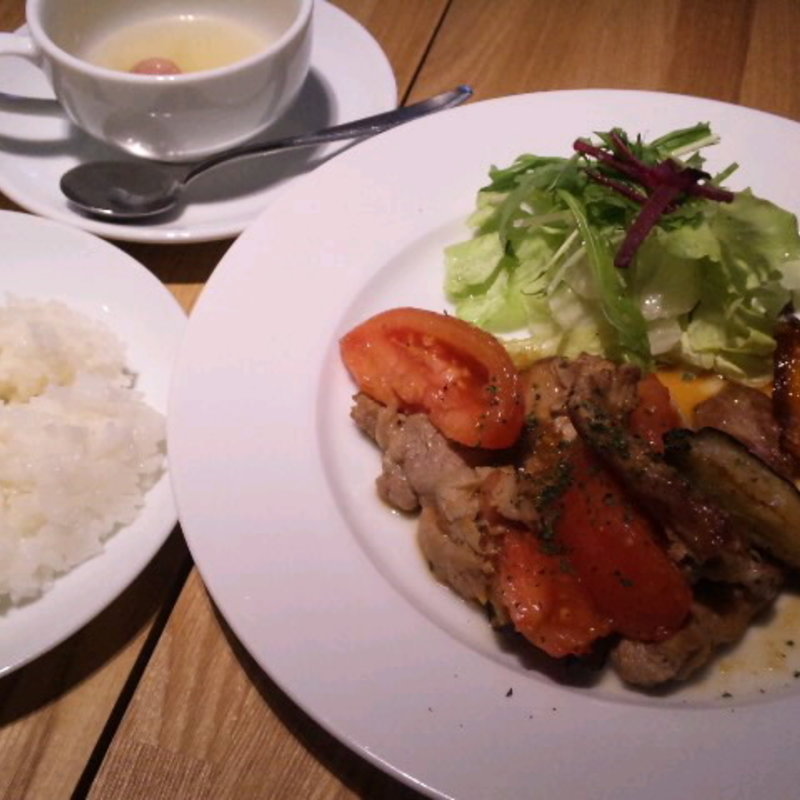 ランチセット(カフェ サロン 烏丸 （カフェ サロン カラスマ）)