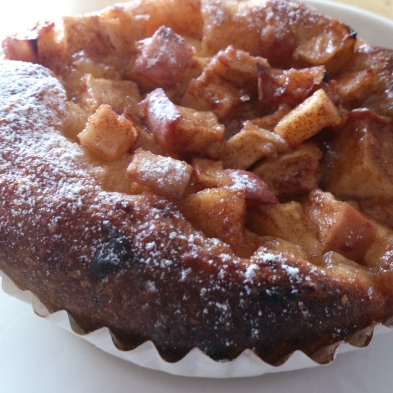 リンゴのブリオッシュ(森パン)