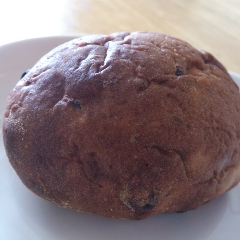 発芽玄米ロールかのこ(森パン)