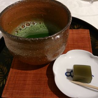 抹茶(お菓子付)(エスパス・ビブリオ)