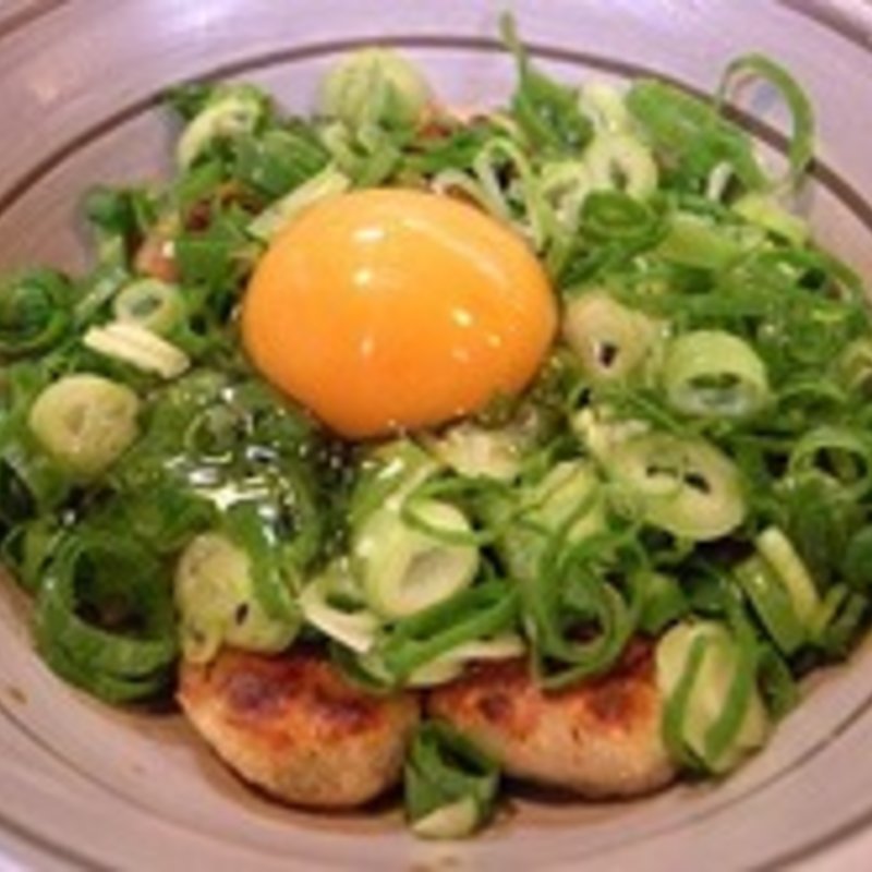 つくね 玉子入(焼鳥の一休さん （ヤキトリノイキュウサン）)