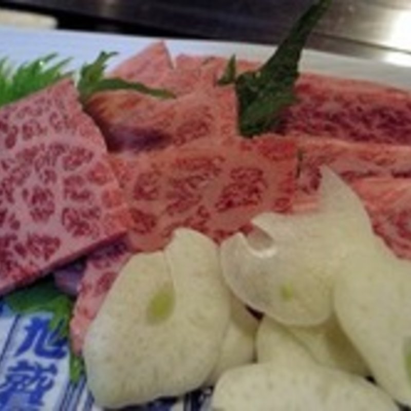 肉刺し (焼肉のリッチ)