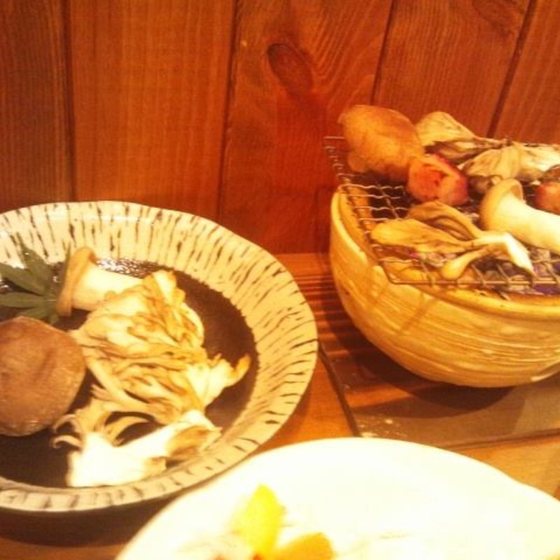 炙りきのこ レモン添え(えびす倶楽部 )