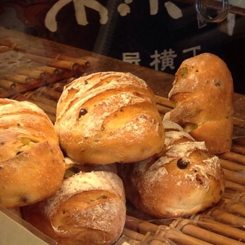 さつまいも大納言(川越ベーカリー楽楽)