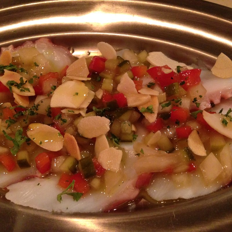 タコのカルパッチョ(Bar Español La Luna)