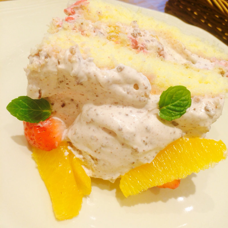 いちごとオレンジのズコットショートケーキ(アフタヌーンティー・ティールーム 川西阪急)