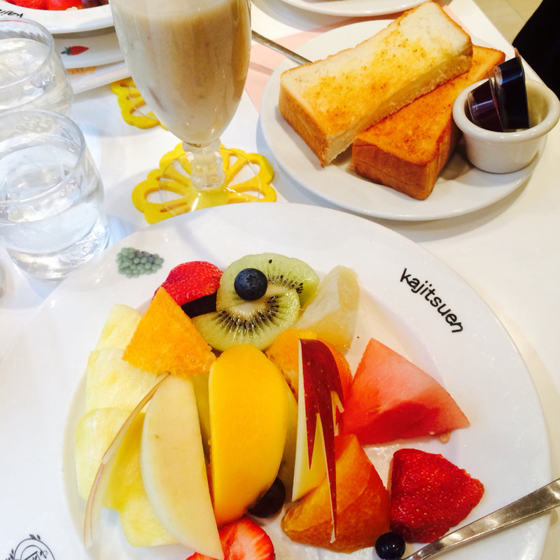  8種類以上のフルーツサラダ	(果実園 東京店 )