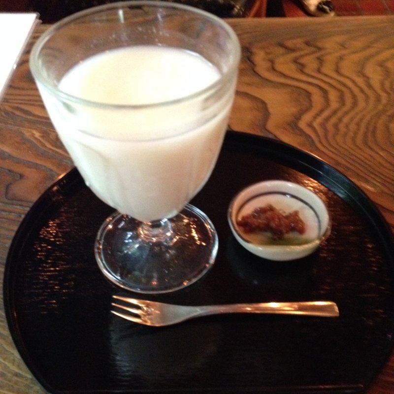 冷やし甘酒(天野屋)