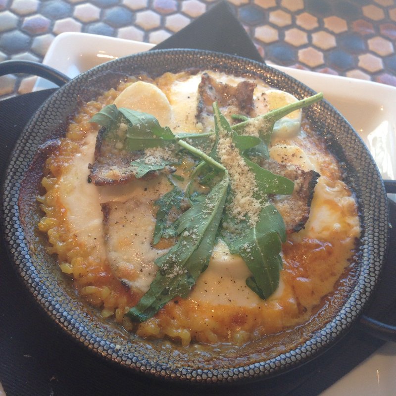 イベリコ豚のパエリア(バルバラマーケットプレイス　NU chayamachi店)