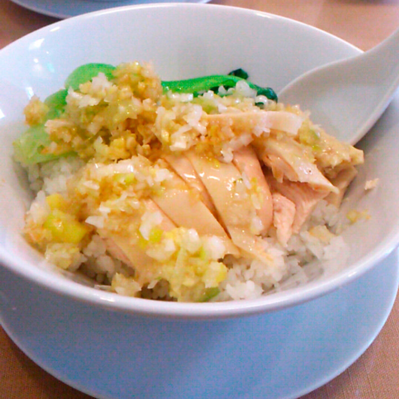 蒸し鶏ごはんセット(広東名菜 隆蓮)