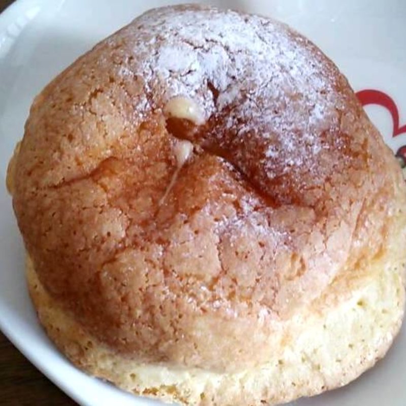 さっくりクリームクロワッサン(クックハウス 阪急三番街店)