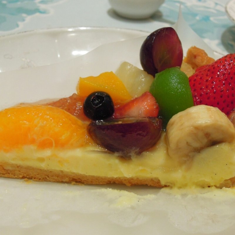 季節のフルーツタルト(キル フェ ボン グランメゾン銀座 （Qu'il fait bon）)