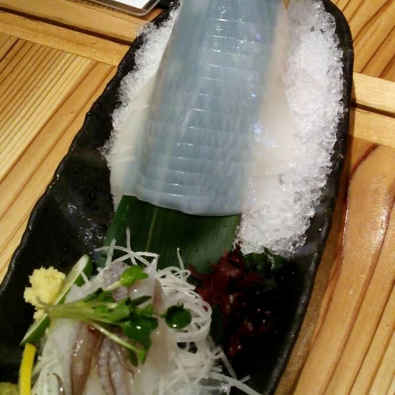 真いか　姿盛り(天ぷら海鮮 米福 西梅田店)