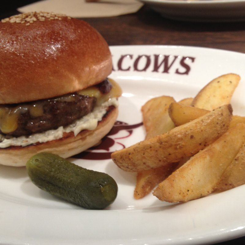 ハンバーガー　(ブラッカウズ)