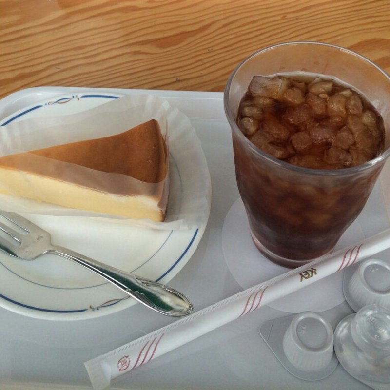 ケーキセット(燃料電池カフェ E-FEEL （イーフィール）)