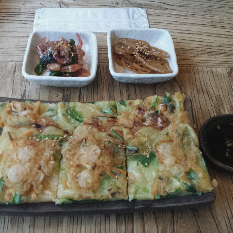 海鮮チヂミ(鳳雛 チムタク 大久保店)