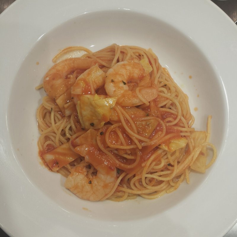 エビの辛口トマトソースパスタ(HARBS ルミネ有楽町店)