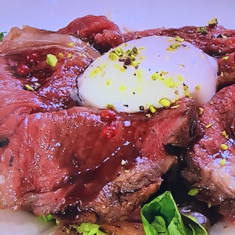 ローストビーフ丼ランチ(ミッテラン二世)