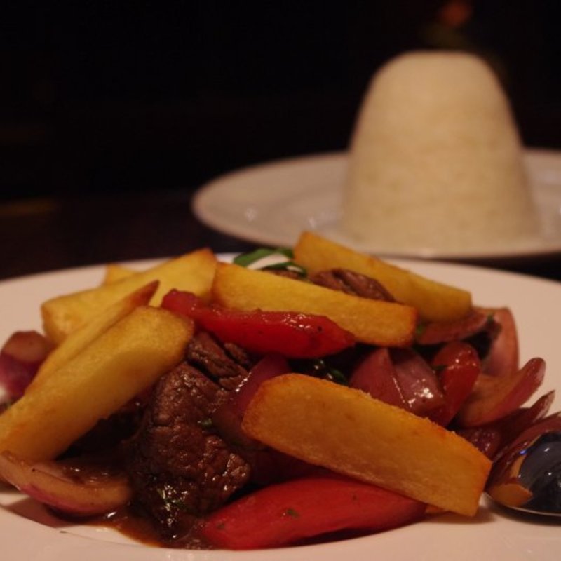 ロモ・サルタード(べポカ)