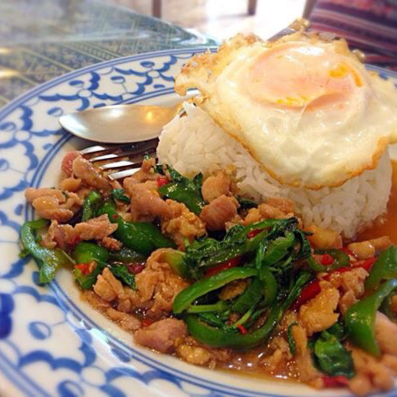 ガパオライス(タイ料理 ペンタイ)