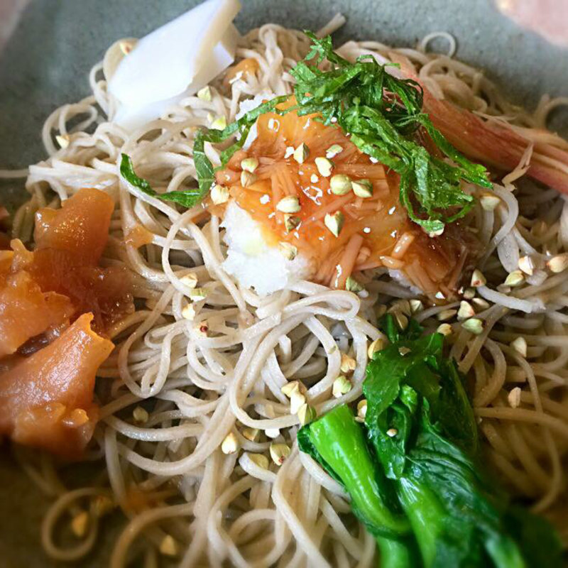 蕎麦ね実おろし蕎麦(手打そば さか間)