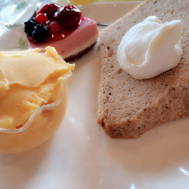 紅茶のシフォンケーキ(Cafe&貸切Party Lumiere(ルミエール) 吉祥寺)