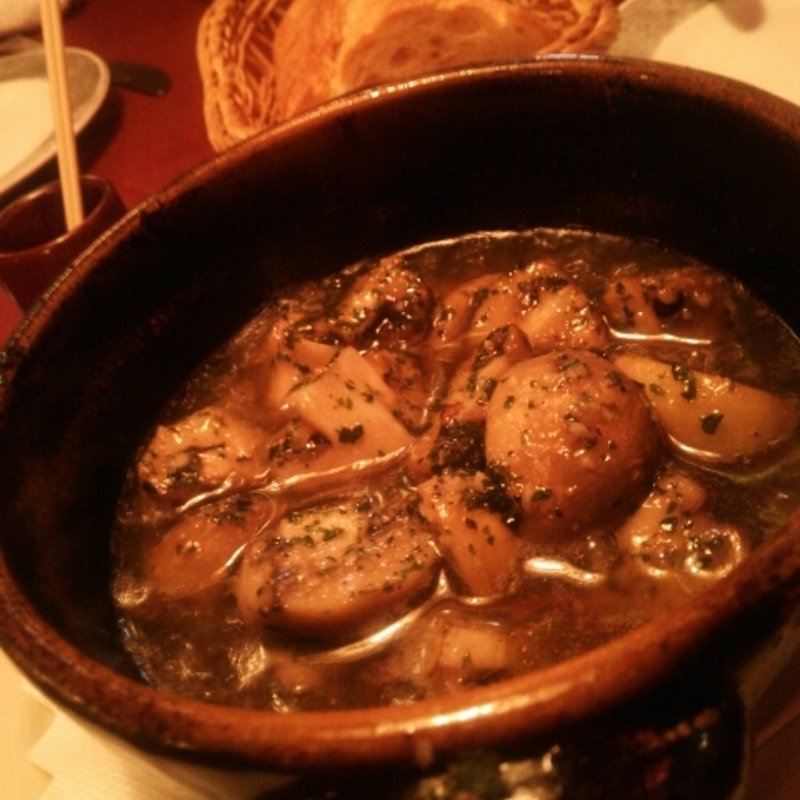 マッシュルームのオリーブ油焼き(プエブロ青山 （プエブロアオヤマ）)