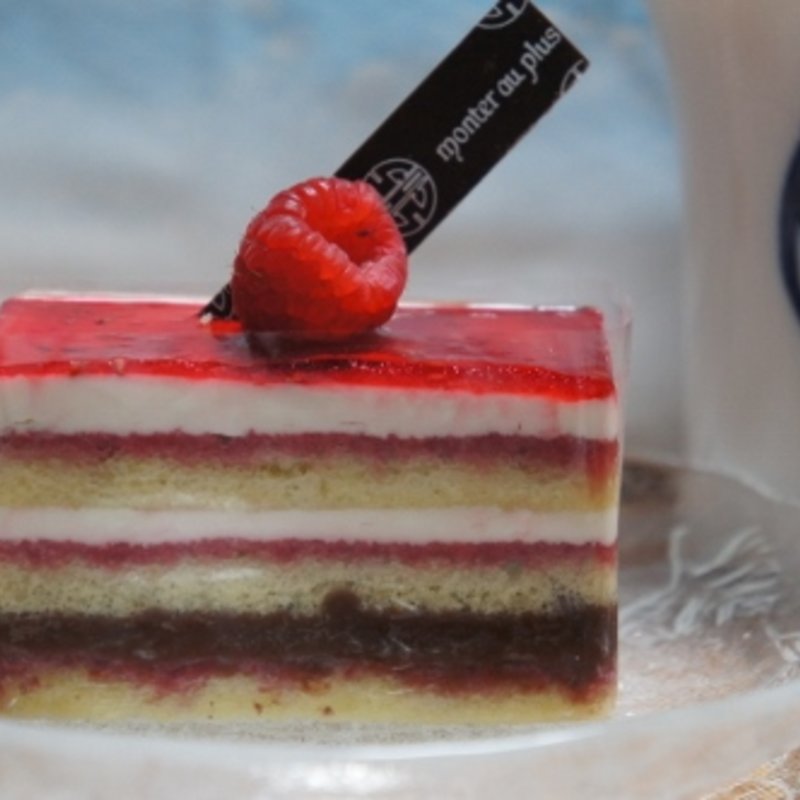 フランボワズィエ(パティスリーモンプリュ)