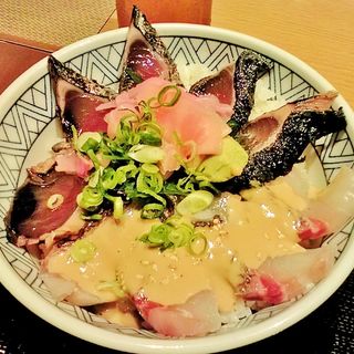 鯛の胡麻だれと鰹漬け丼(魚盛 日本橋店 )
