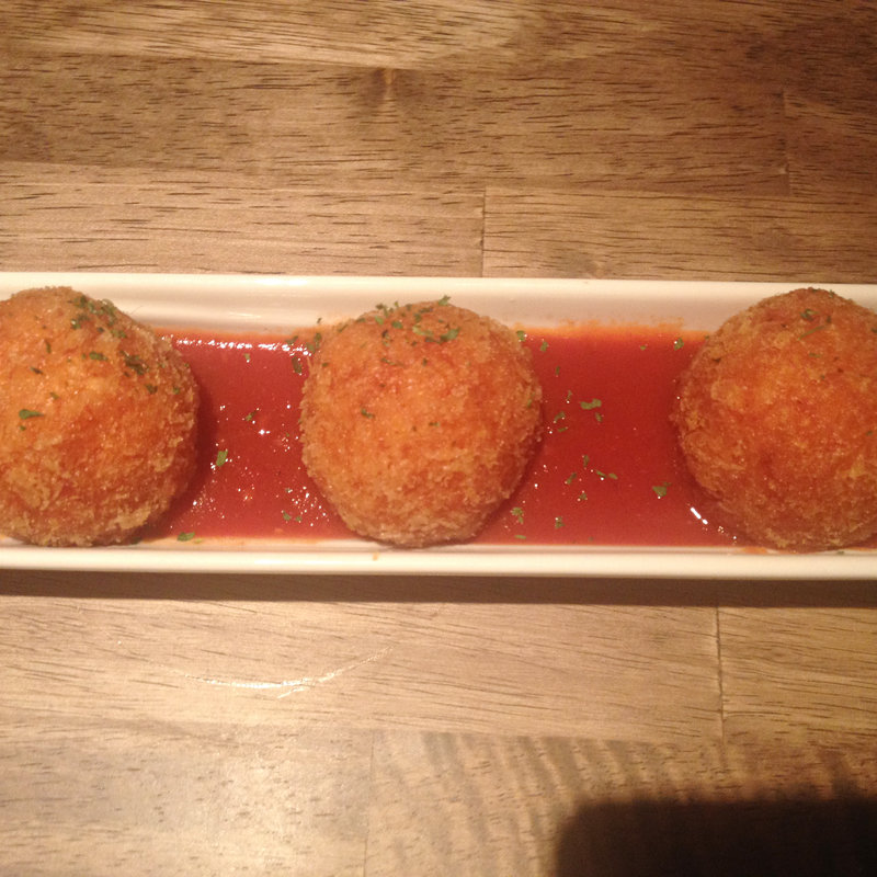 アランチーニ(イタリアンバール　ガボット)