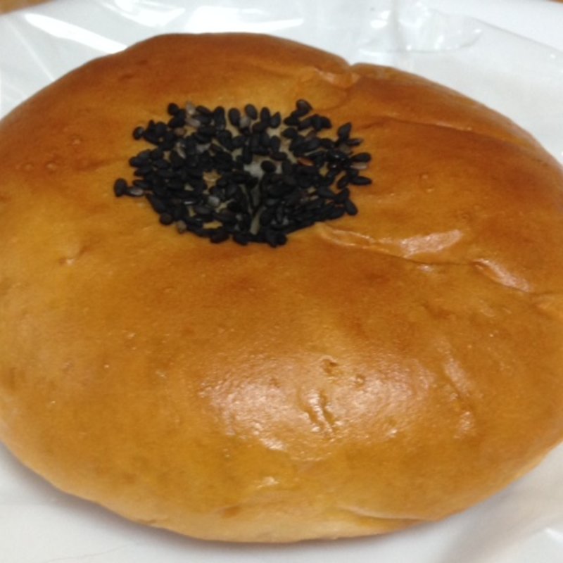 あんぱん(ウイタンパン　トッキー)