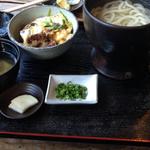 釜揚げうどん ミニすじ丼付(すじかま)