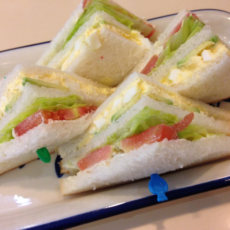 アボカドたまごサンド(カフェ コロラド 八丁堀店)