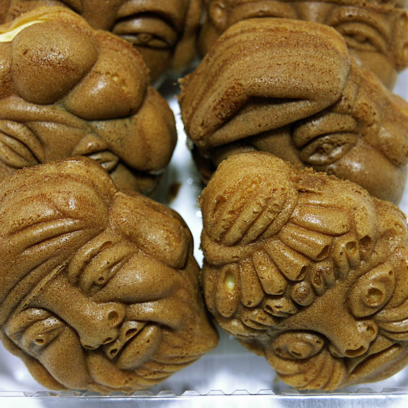 人形焼(常盤堂雷おこし本舗 雷門本店)