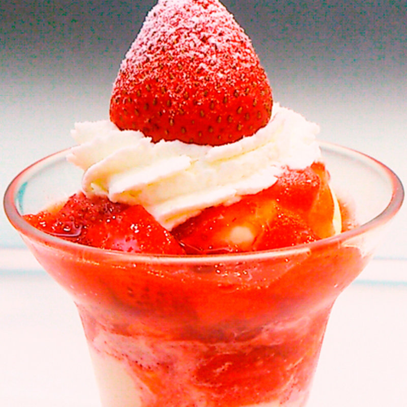 ストロベリーパフェ(グラマシーニューヨーク 横浜高島屋)