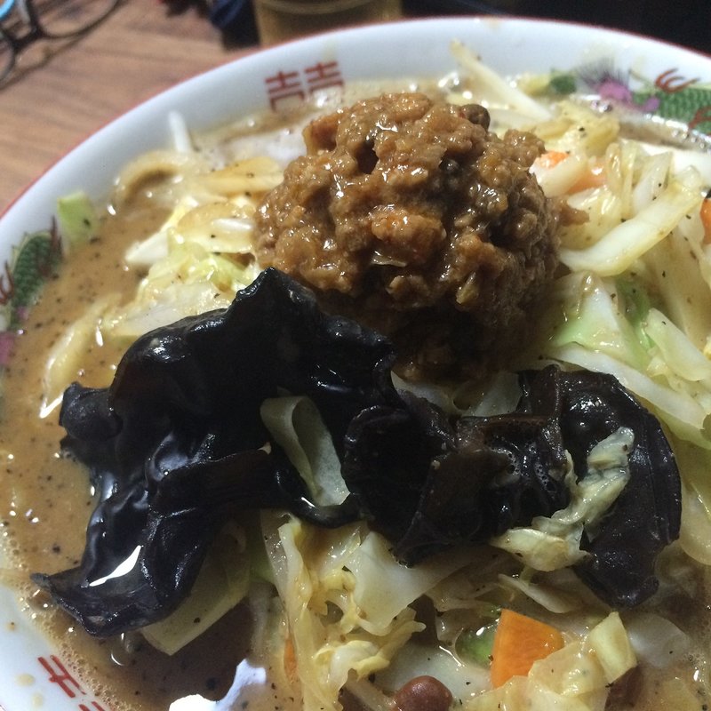 味噌たんめん(丹行味素 超辺鄙　北新横浜本店 （タンギョウミソ）)