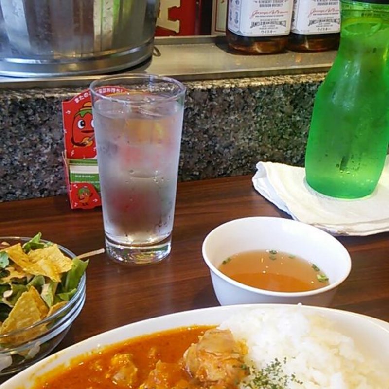 ランチチキンカレー(カフェラヴォワ)
