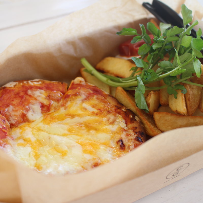 とろーりチーズのピザ(チーズガーデン 那須ガーデンアウトレット店 )