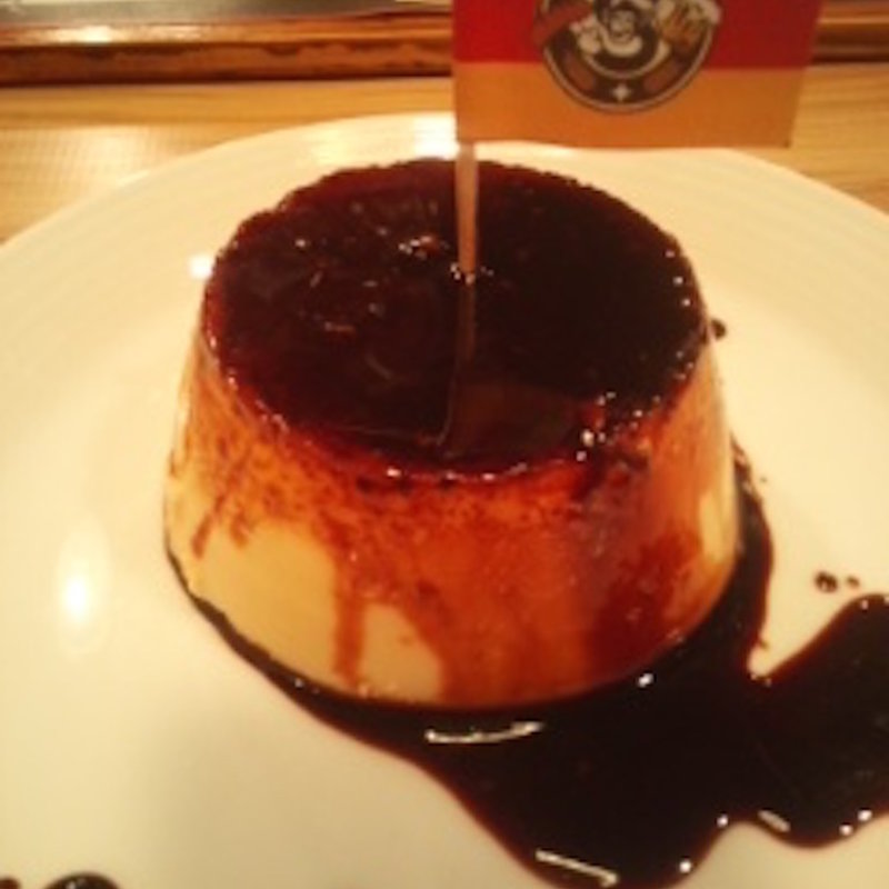 〆のプリン(サル・ベーコン 江坂本店)