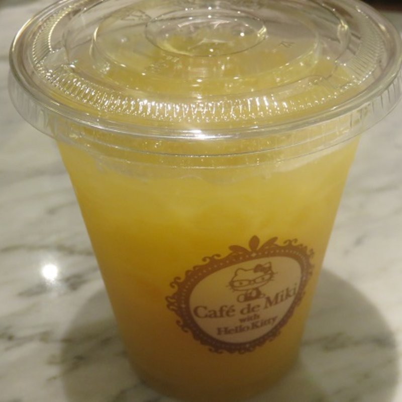 オレンジジュース(カフェドミキ ウィズ ハローキティ （Cafe de Miki with Hello Kitty）)
