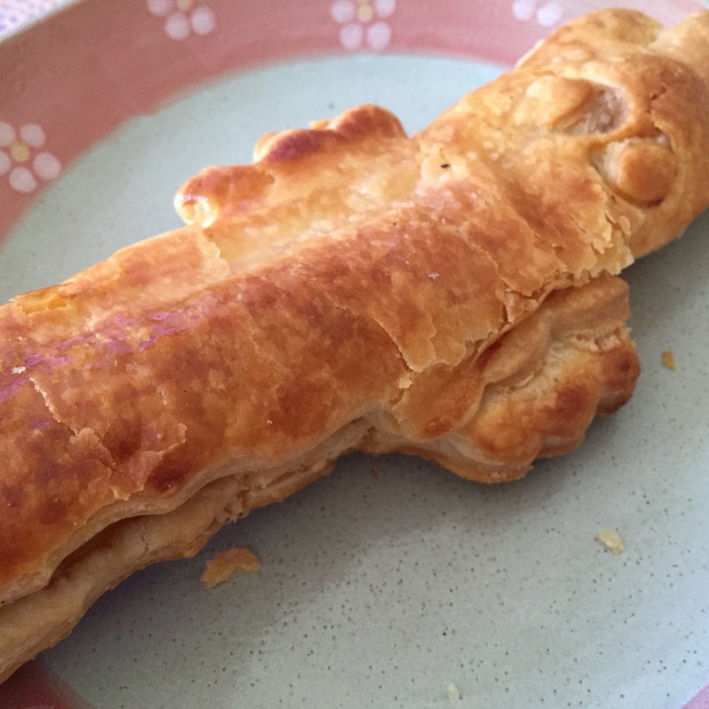 にょろにょろソーセージパイ(ムーミンベーカリー&カフェ 東京ドームシティ ラクーア店)