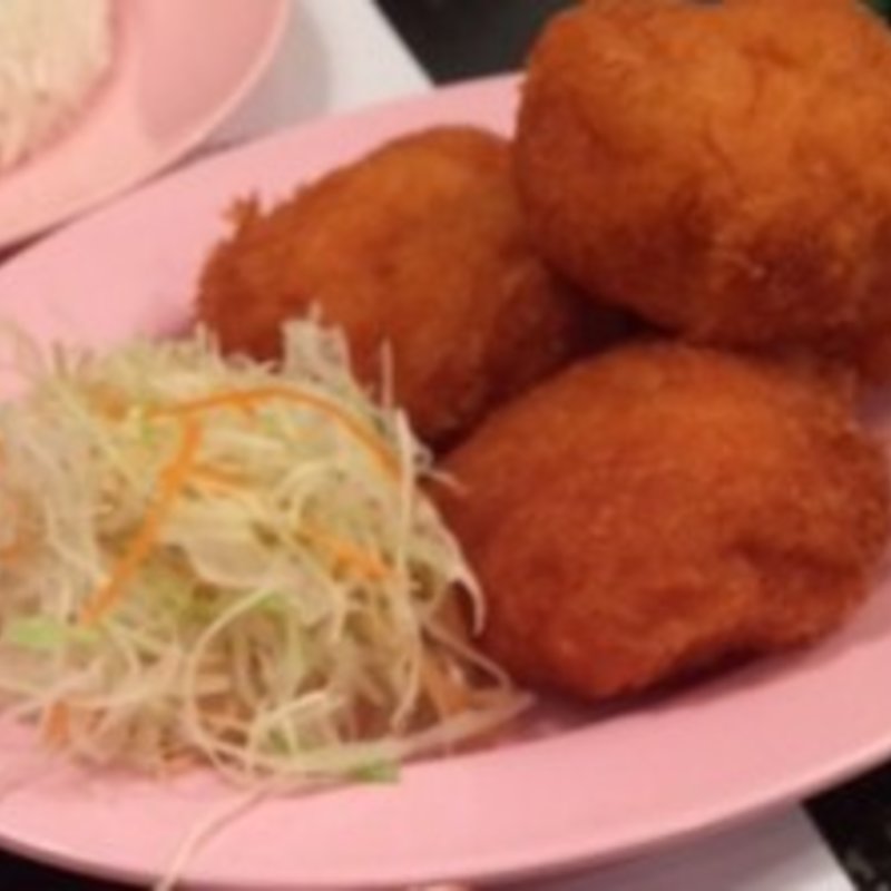 トートマンクン（エビ団子揚げ）(三条ぱくちー)