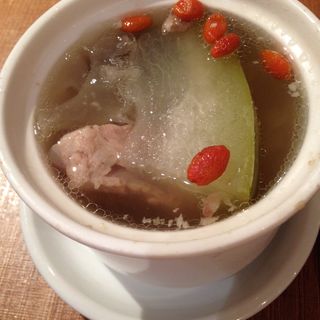薬膳スープ(星福(シンフウ) 銀座本店)