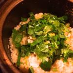 浅利と三つ葉の土鍋ご飯