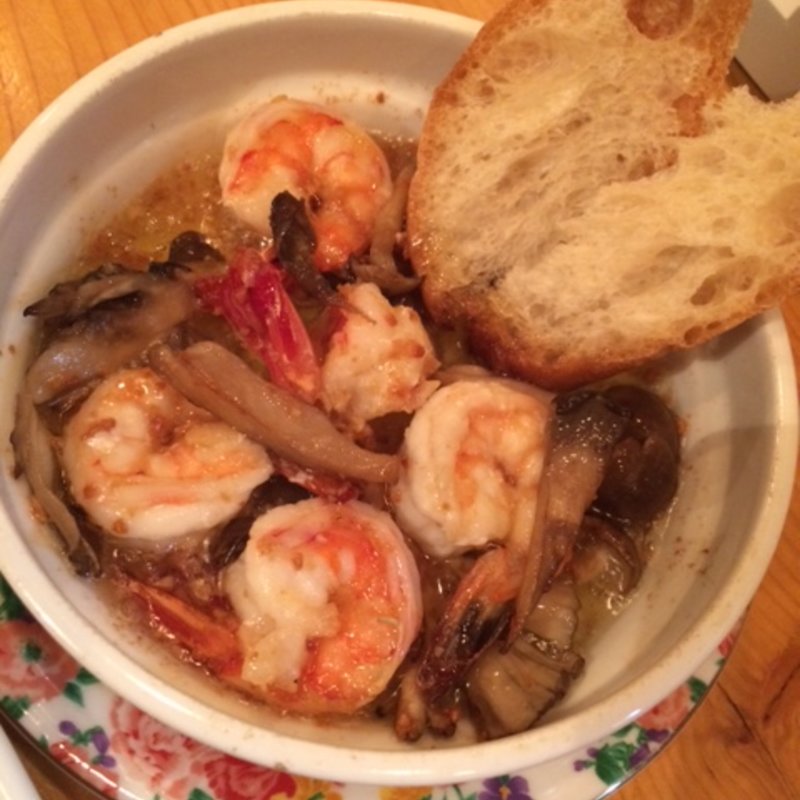 海老のアヒージョ(バールコマド)