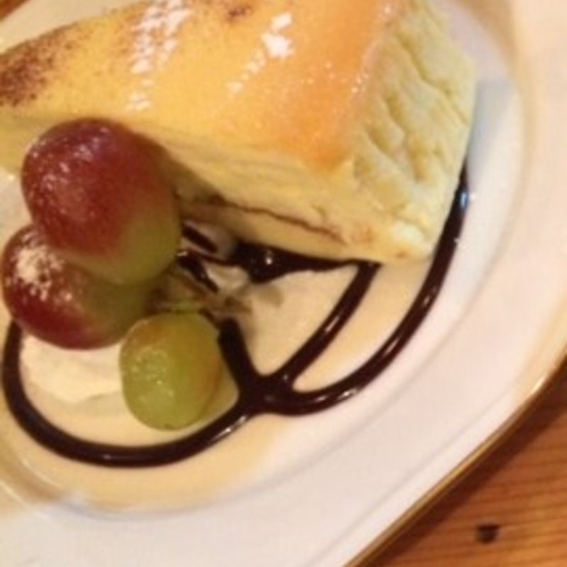リコッタチーズケーキぶどうの蜜(バールコマド)
