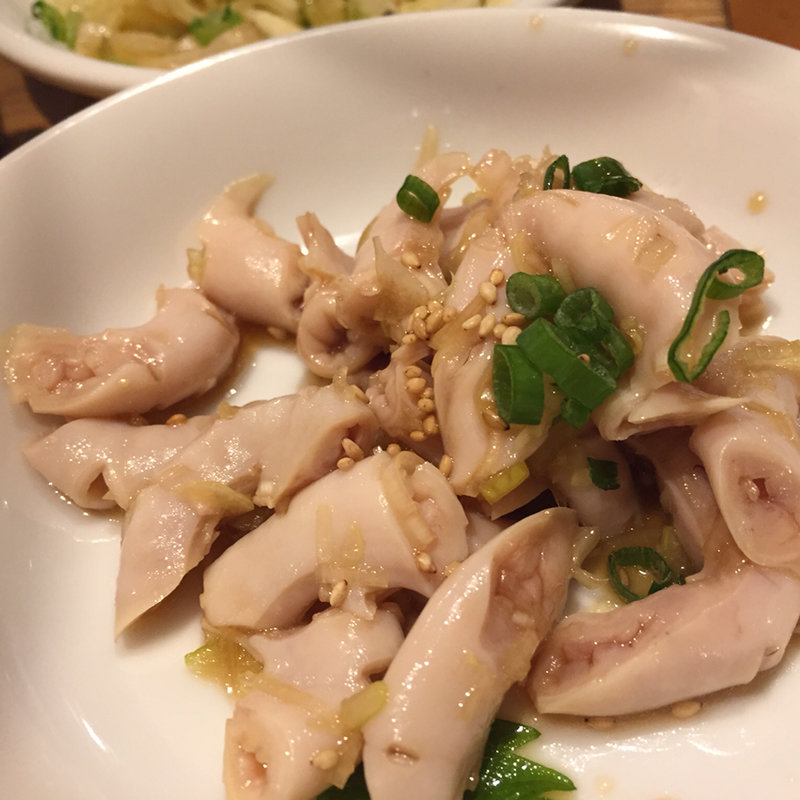 こぶくろ刺し(炭火焼きホルモンまんてん 代々木店)