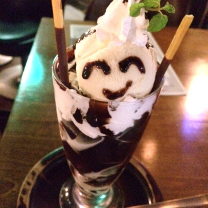 ちょこっとパフェ  (Modern Times （モダン タイムス）)